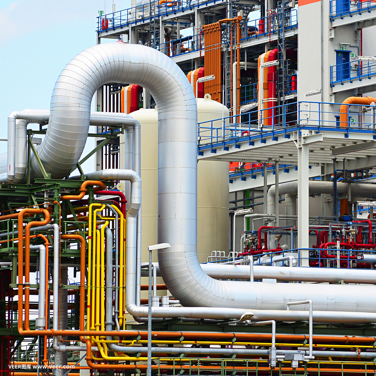 化學(xué)工業(yè)。制造化學(xué)產(chǎn)品的工廠。建筑和設(shè)備